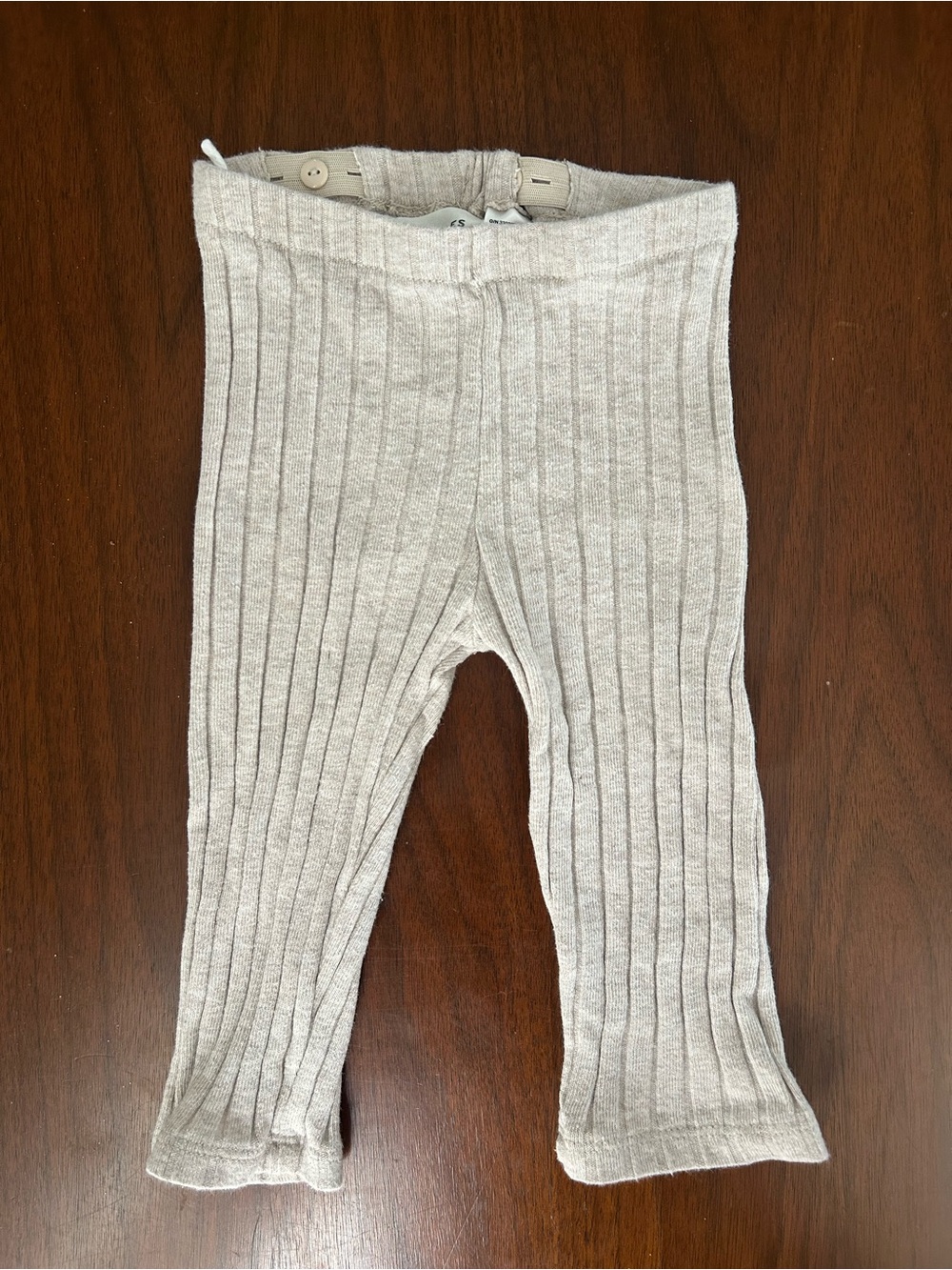 H&M Beige Ribbed Knit Leggings
